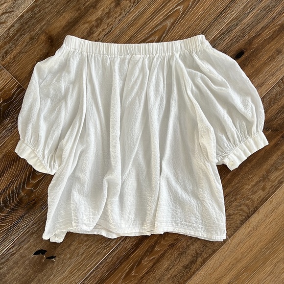 Off shoulder flowy puff sleeve top S - Picture 2 of 2